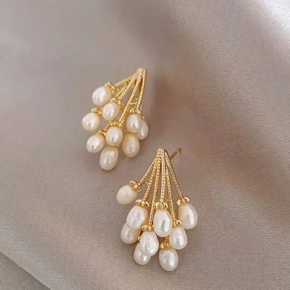 “Bouquet of Pearls” Baroque Freshwater Oblong Pearl Floral Arrangement G…
